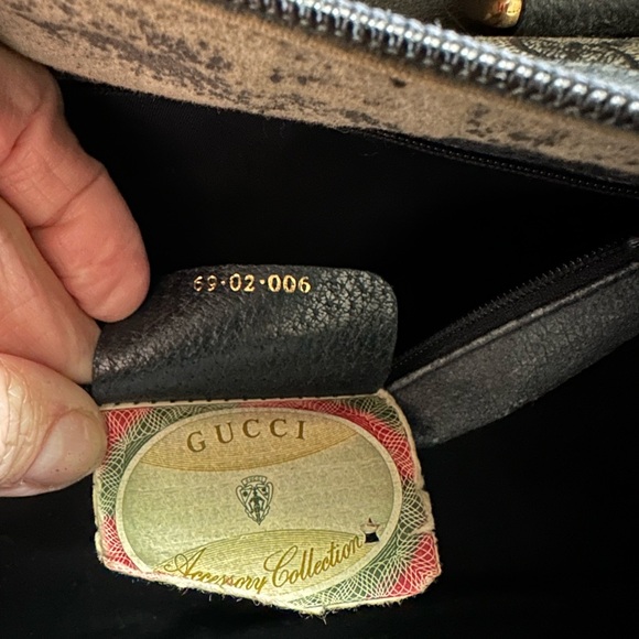 Authentic Vintage Gucci Boston GG Monogram Bag - Picture 8 of 10